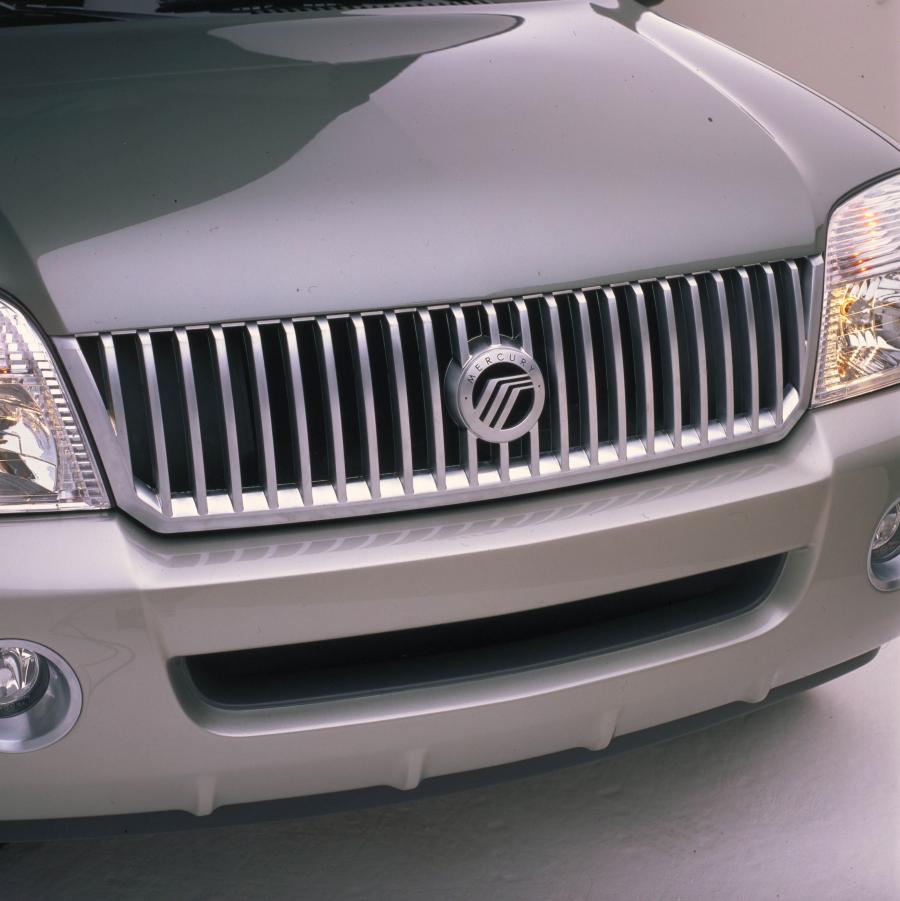  Mercury Mountaineer Concept 2000 года  (фото 10 из 17)